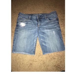 American Eagle capris